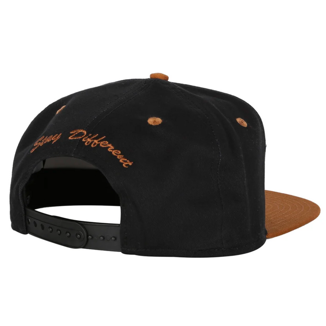 Daily Contra Snapback Cap Black