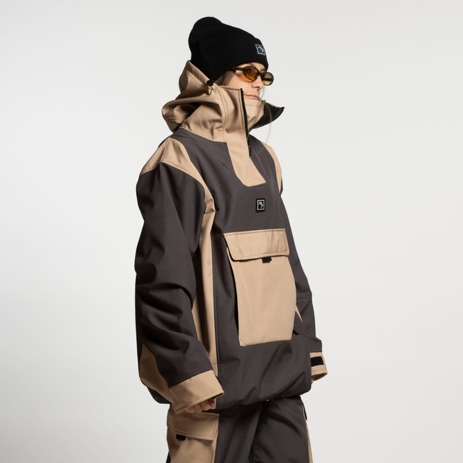Access Anorak Jacket Dunes/ Charcoal