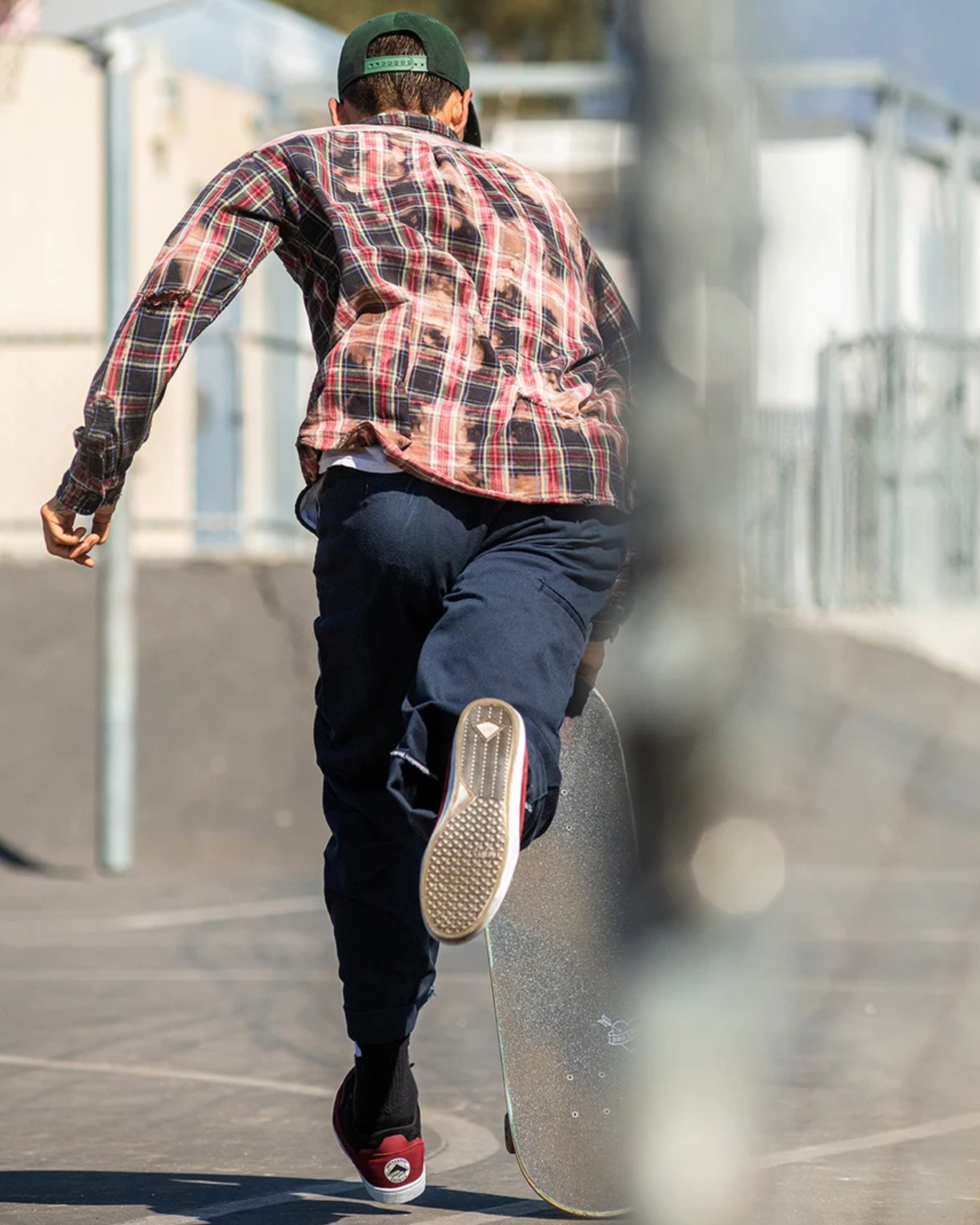 Independent top skate shoes
