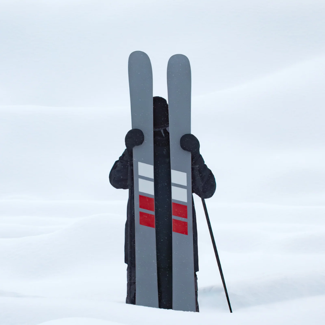 AK 121 Candides Favorite 2027 Ski