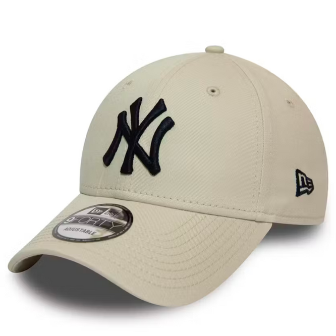 New York Yankees League Essential 9Forty Stone/Black