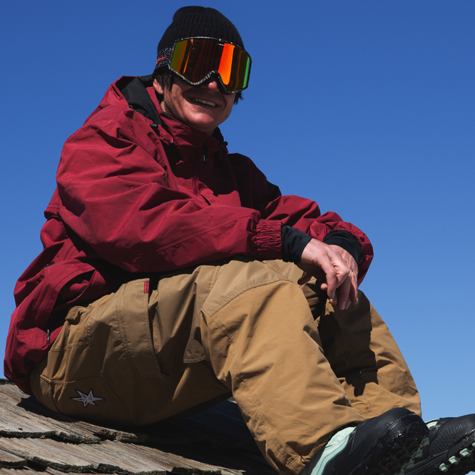 Dua Insulated Gore-Tex Jacket Burnt Red