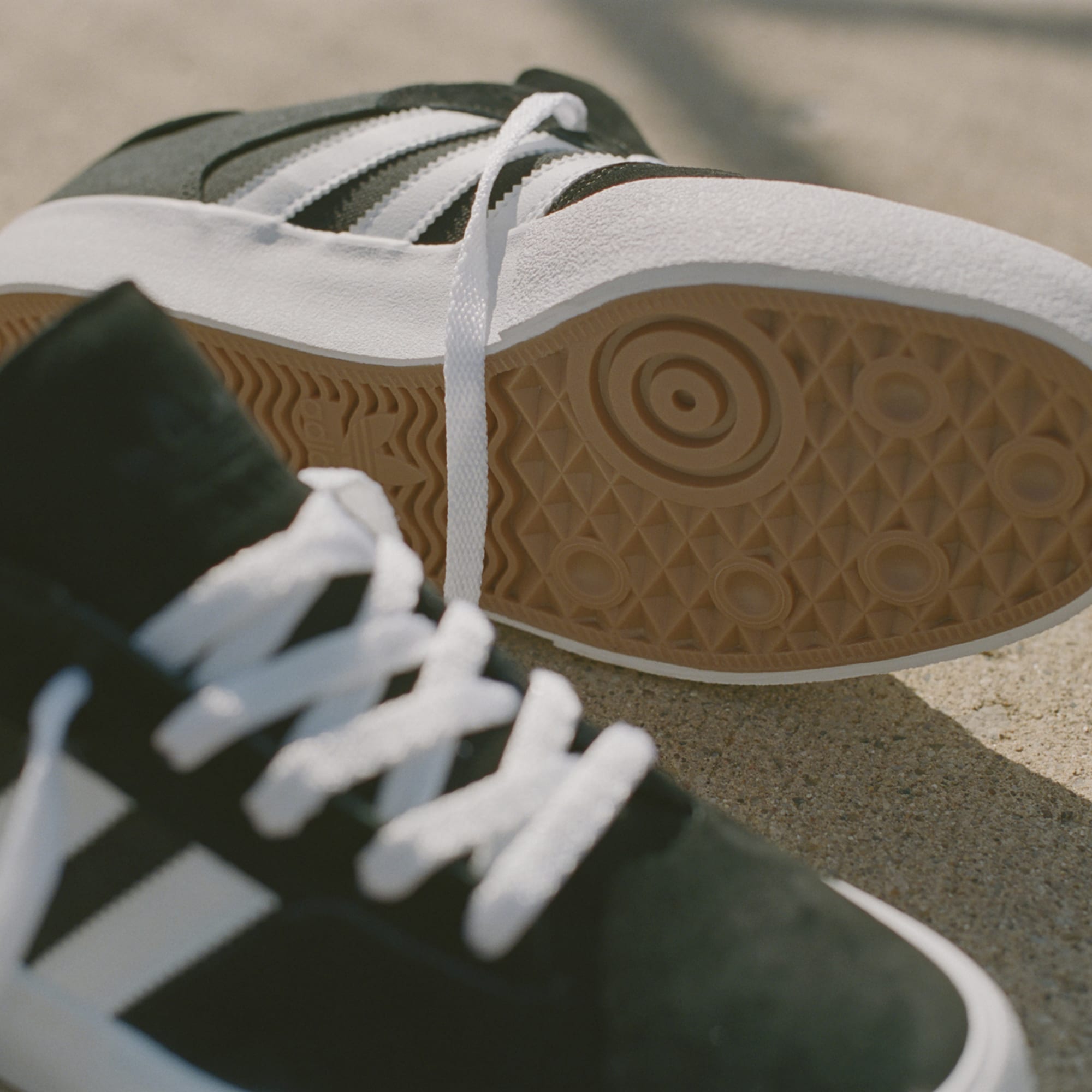 Matchbreak Core Black/Cloud White